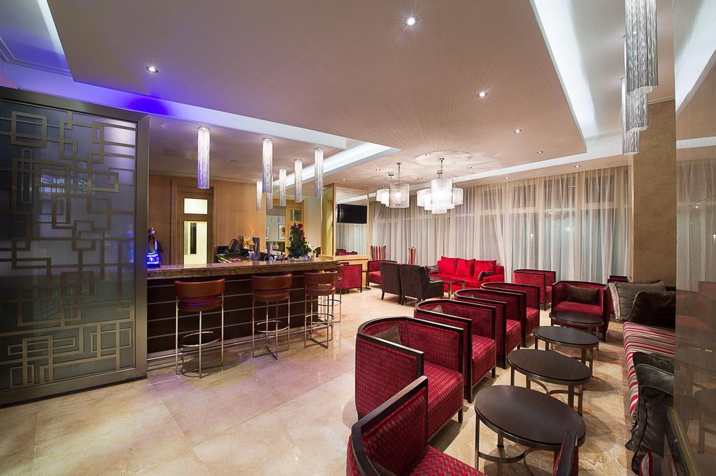 The George Hotel Lagos Eksteriør bilde